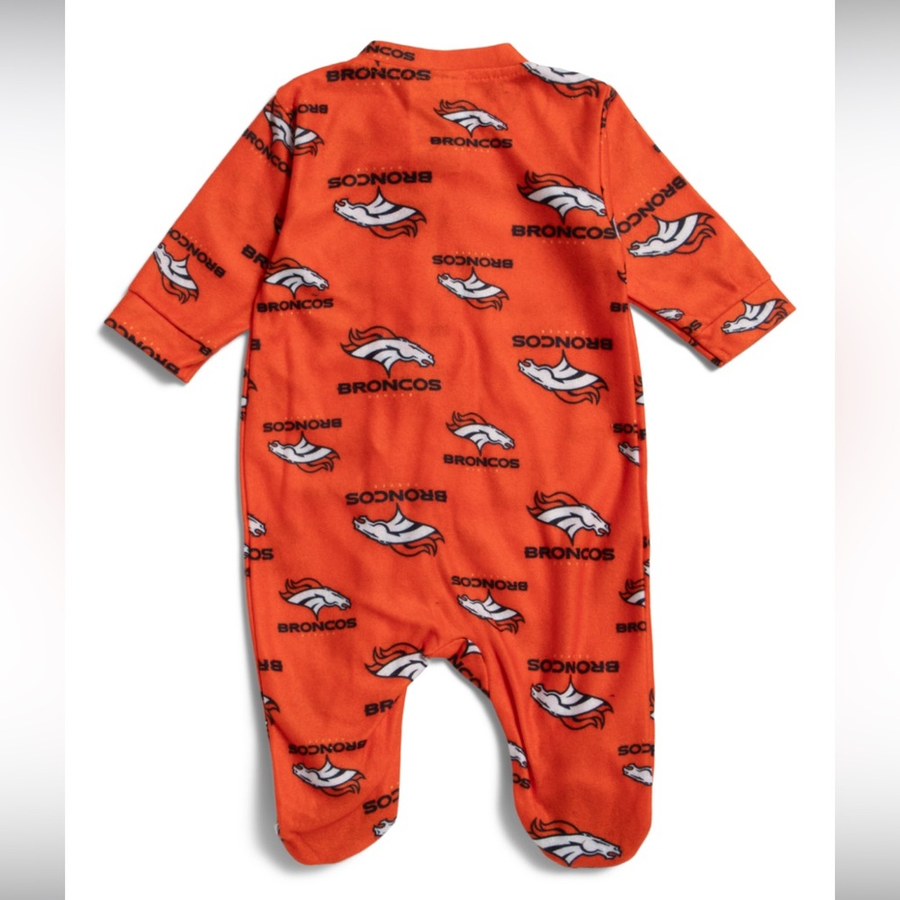 NWT NFL Denver Broncos Infant Pajamas Footies 3-6 months Orange Onesie Baby - Picture 2 of 5